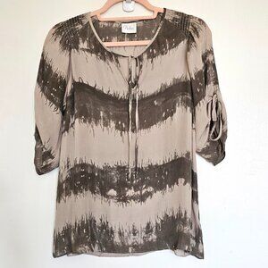 Parker 100% Silk Short Sleeve Keyhole Blouse Top, XS